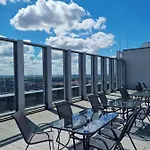 Jbhotels Comfort Hanza Tower شقة 4*