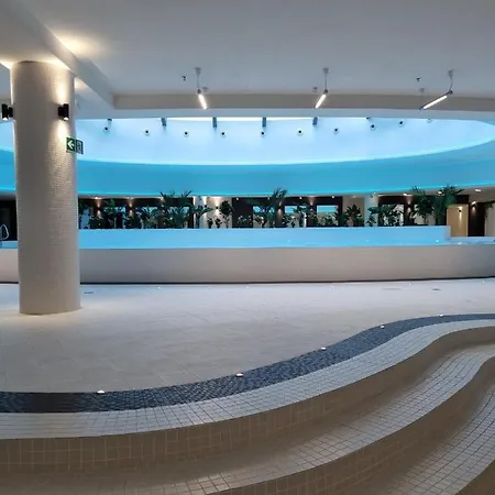 Jbhotels Comfort Hanza Tower Apartamento