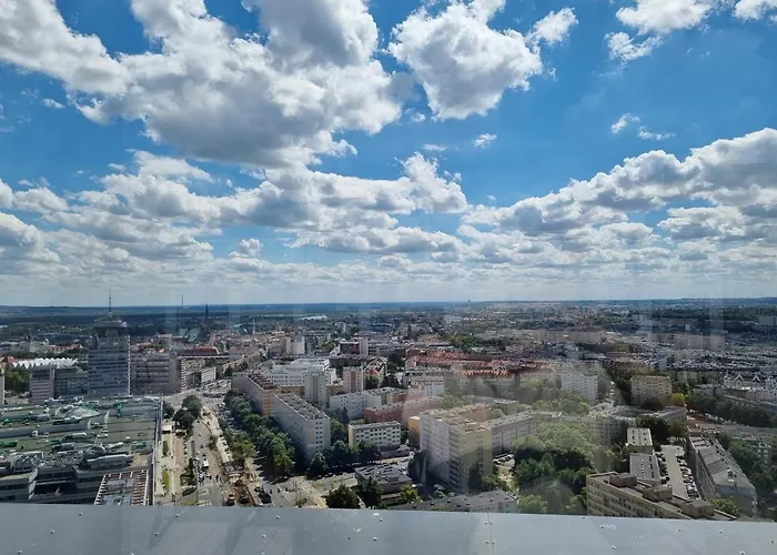 Jbhotels Comfort Hanza Tower 4* 슈체친